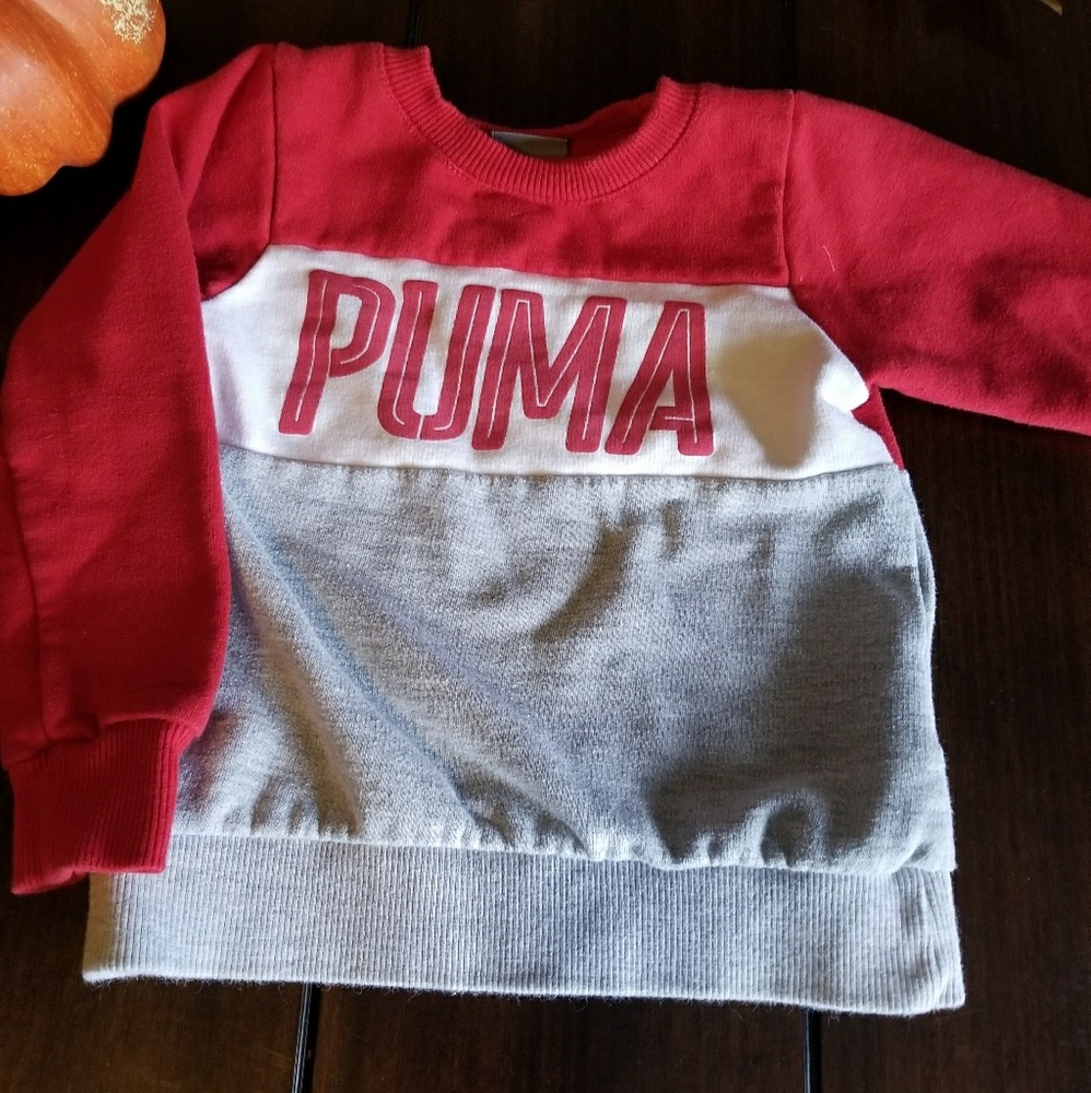Puma sweat shirt